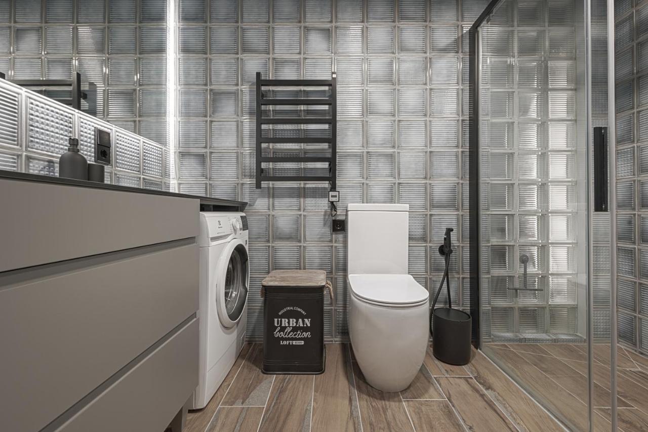 Ivis House Modern Apartment In Vilnius Old Town With Balcony VNO Buitenkant foto